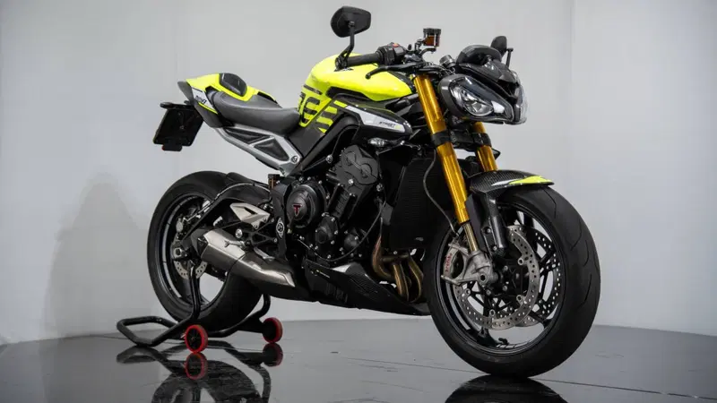 Triumph Street Triple 765 Moto2 Edition (2023 - 24) (5)
