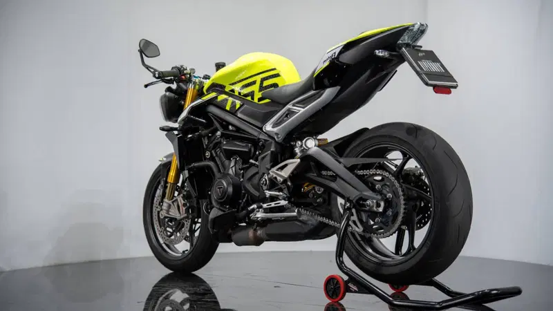 Triumph Street Triple 765 Moto2 Edition (2023 - 24) (9)