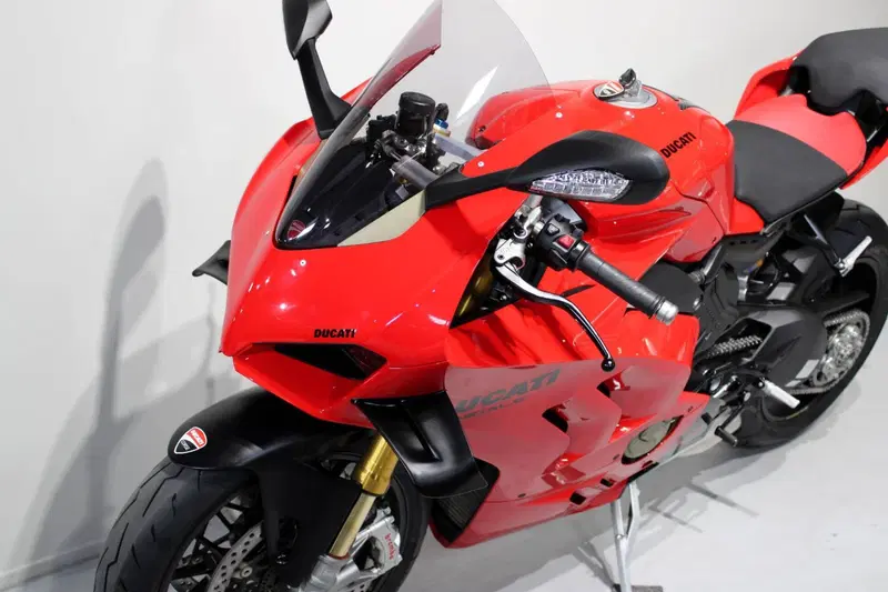 Ducati Panigale V4 S (2022 - 24) (9)