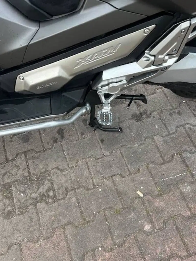 Honda X-ADV 750 (2017) (7)