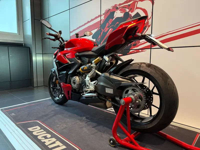 Ducati Streetfighter V2 (2022 - 24) (9)
