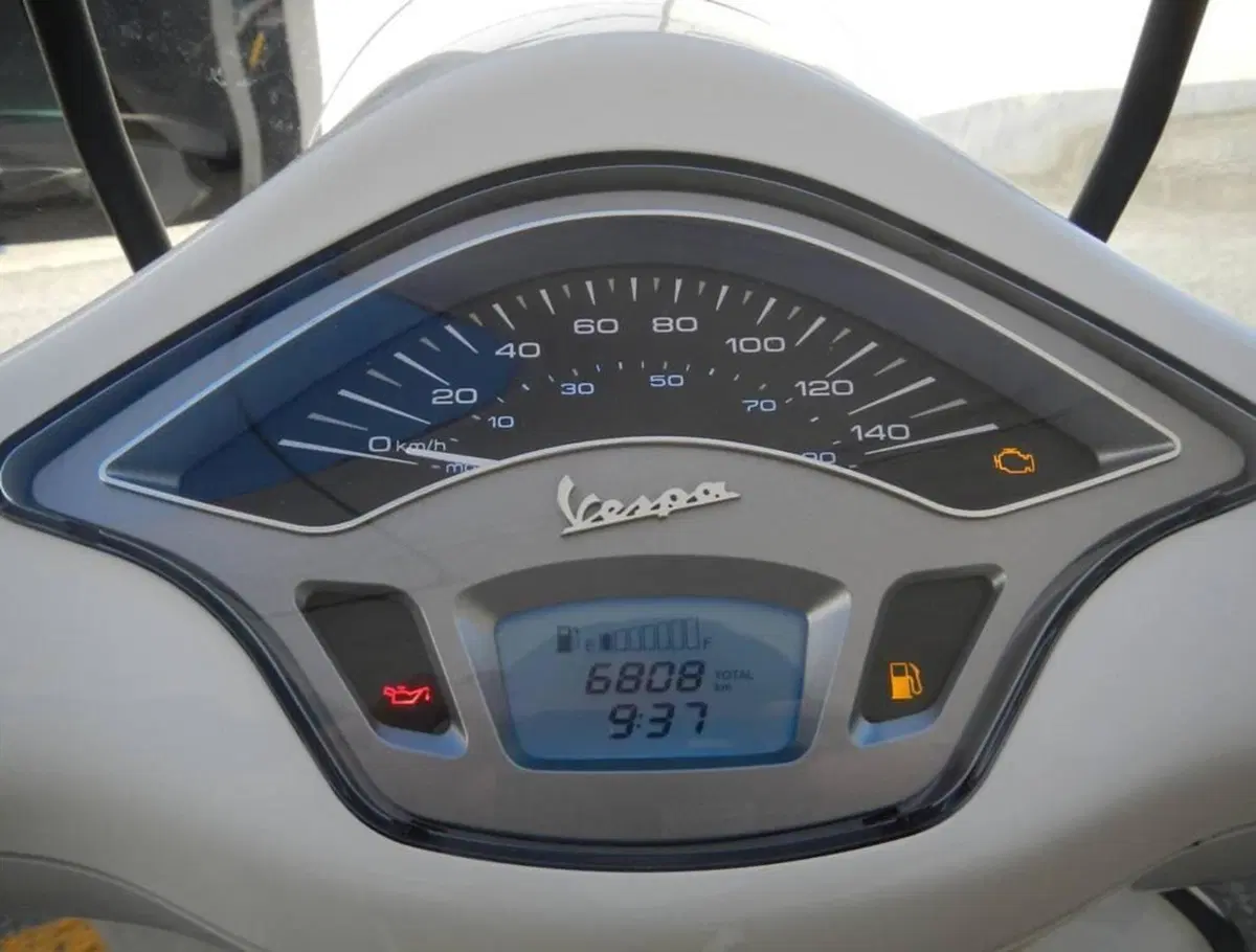 Vespa Primavera 150 (2021 - 23) (5)