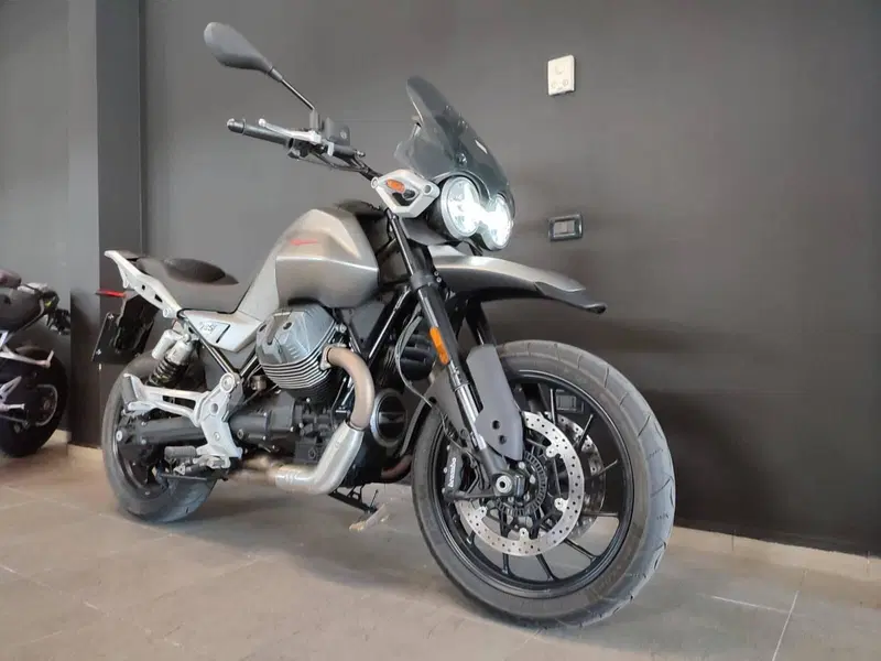 Moto Guzzi V85 Strada (2024 - 26) (6)