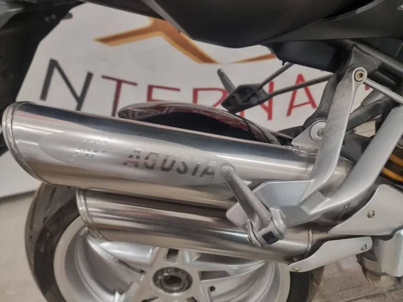 MV Agusta Brutale 750 (6)