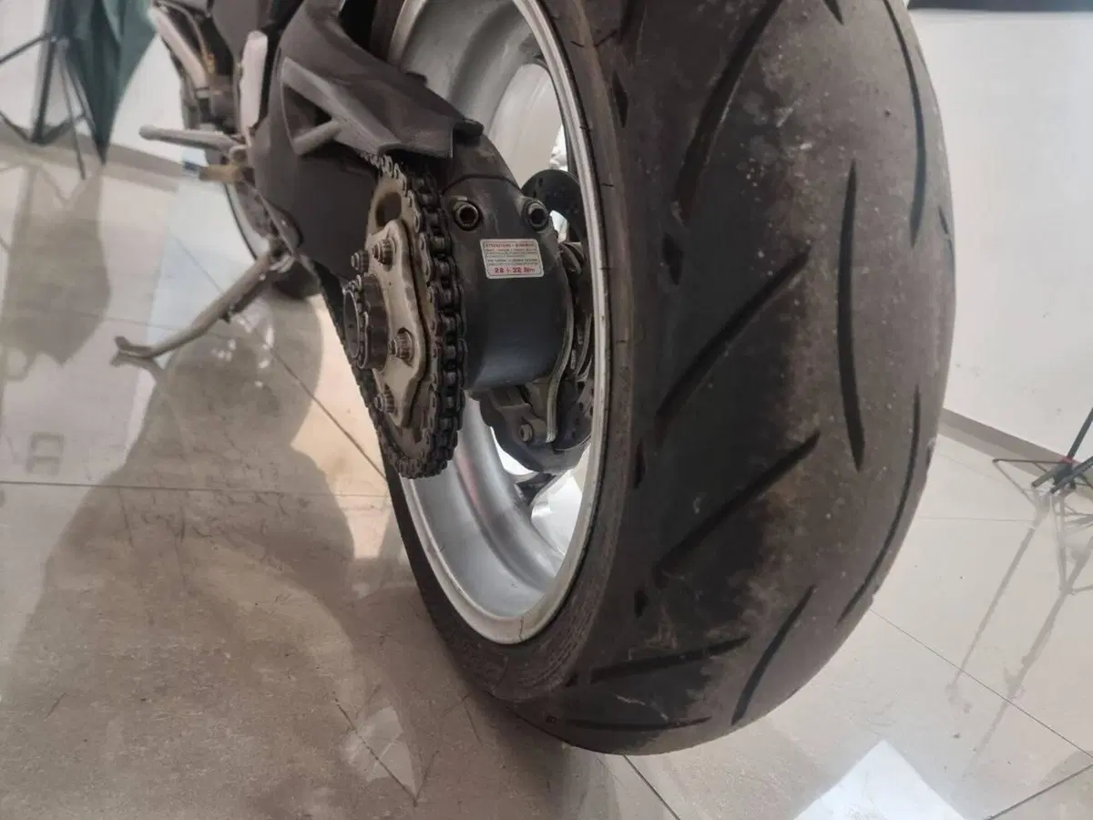 MV Agusta Brutale 750 (12)
