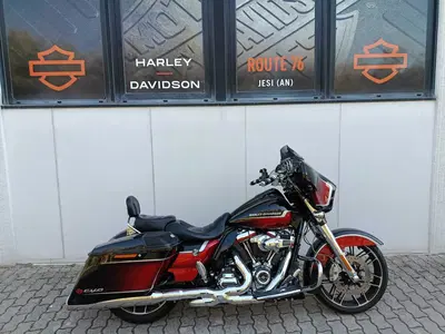 Harley-Davidson 117 Street Glide (2021) - FLHXSE usata