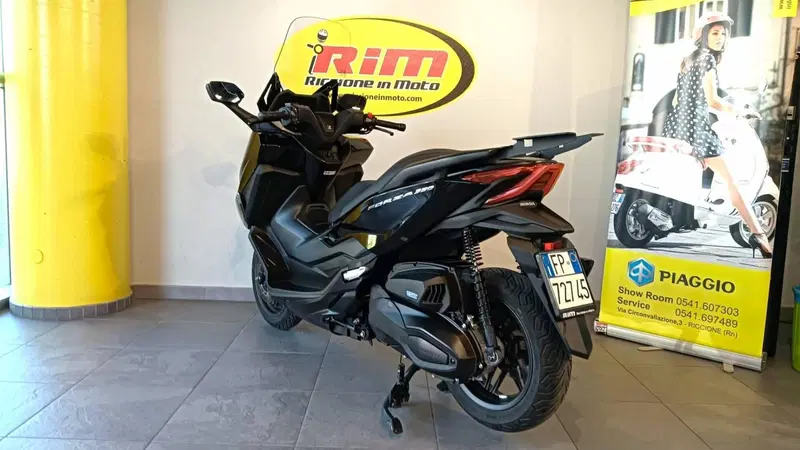 Honda Forza 350 (2025 - 26) (5)