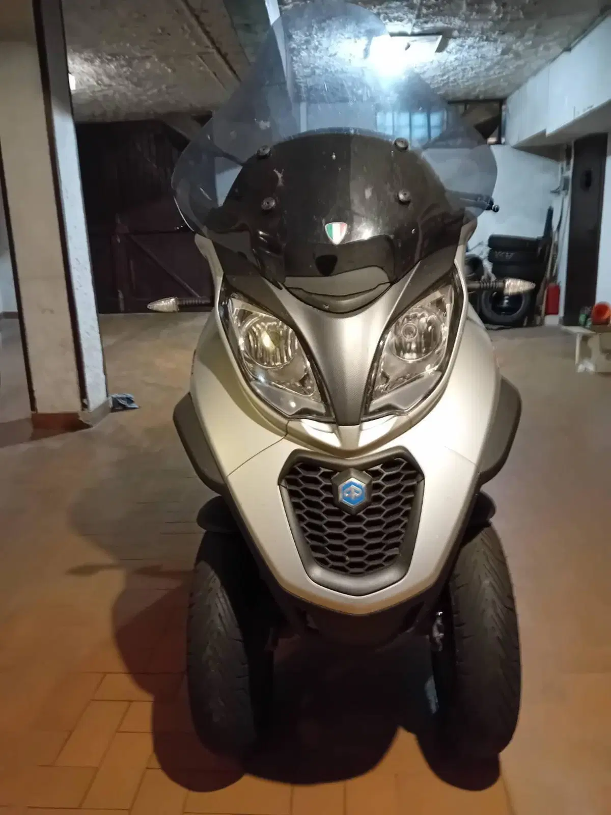 Piaggio MP3 400 Sport ABS Hpe (2021 - 22) (3)