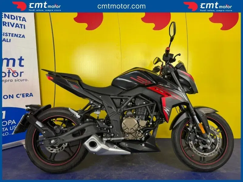 Voge Brivido 300R (2021 - 24)