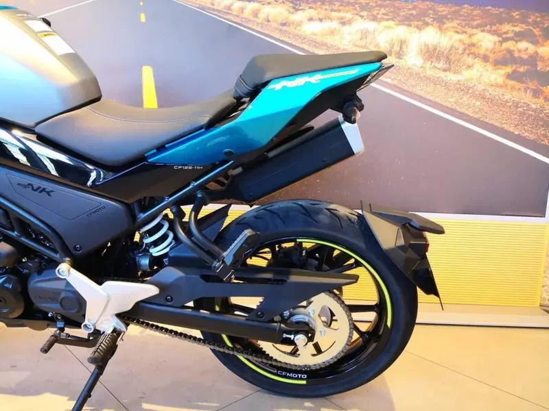 CFMOTO 125NK (2025 - 26) (9)