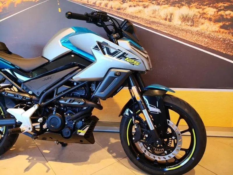 CFMOTO 125NK (2025 - 26) (4)