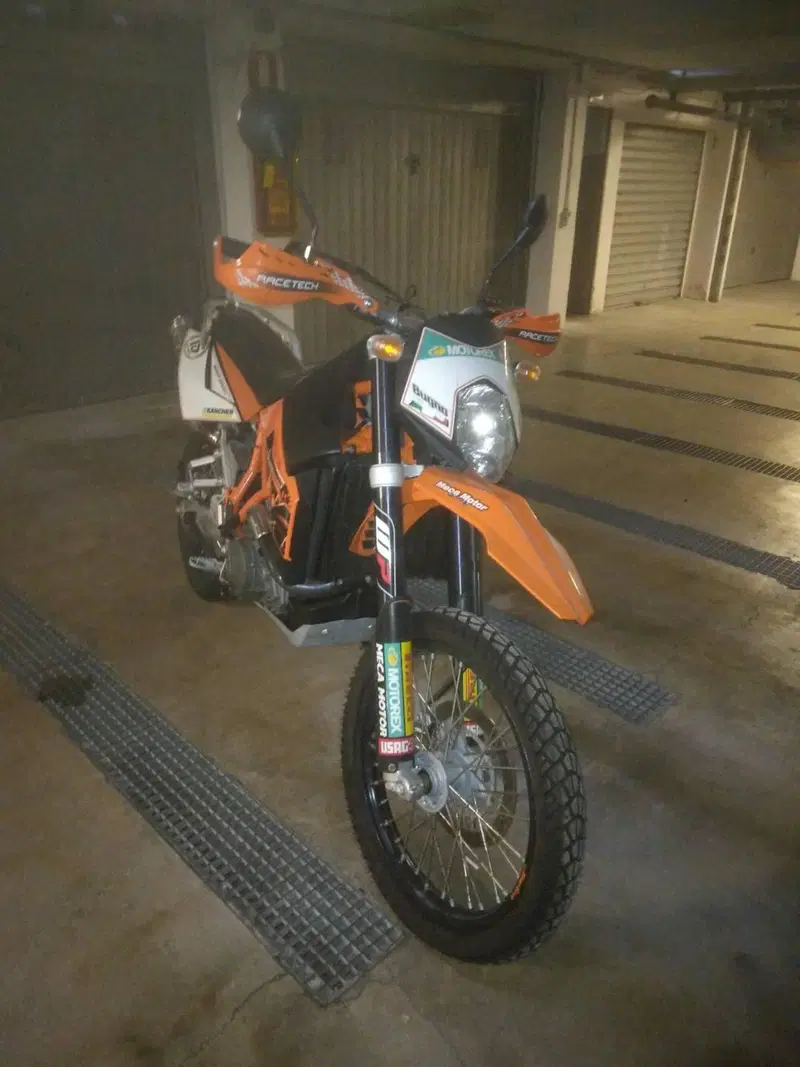 KTM 950 Super Enduro (2006 - 08) (2)
