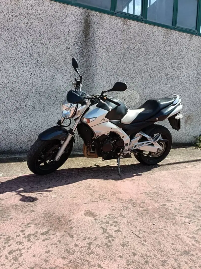 Suzuki GSR 600 (2006 - 11)