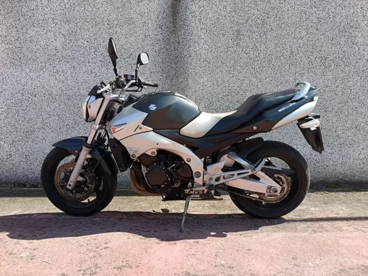 Suzuki GSR 600 (2006 - 11) (5)