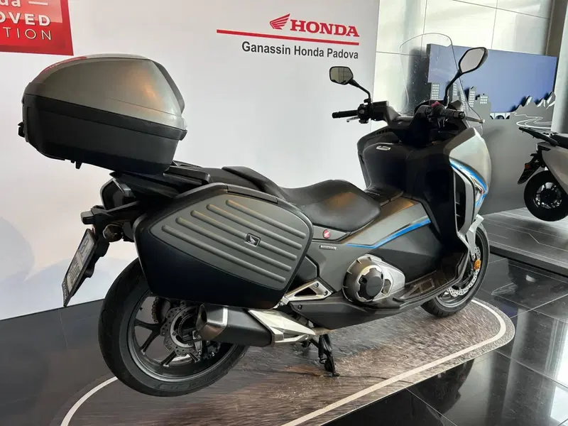 Honda Integra 750 DCT Sport (2018 - 20) (2)
