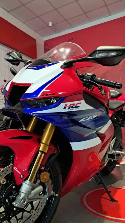 Honda CBR 1000 RR-R Fireblade SP (2024 - 26) nuova