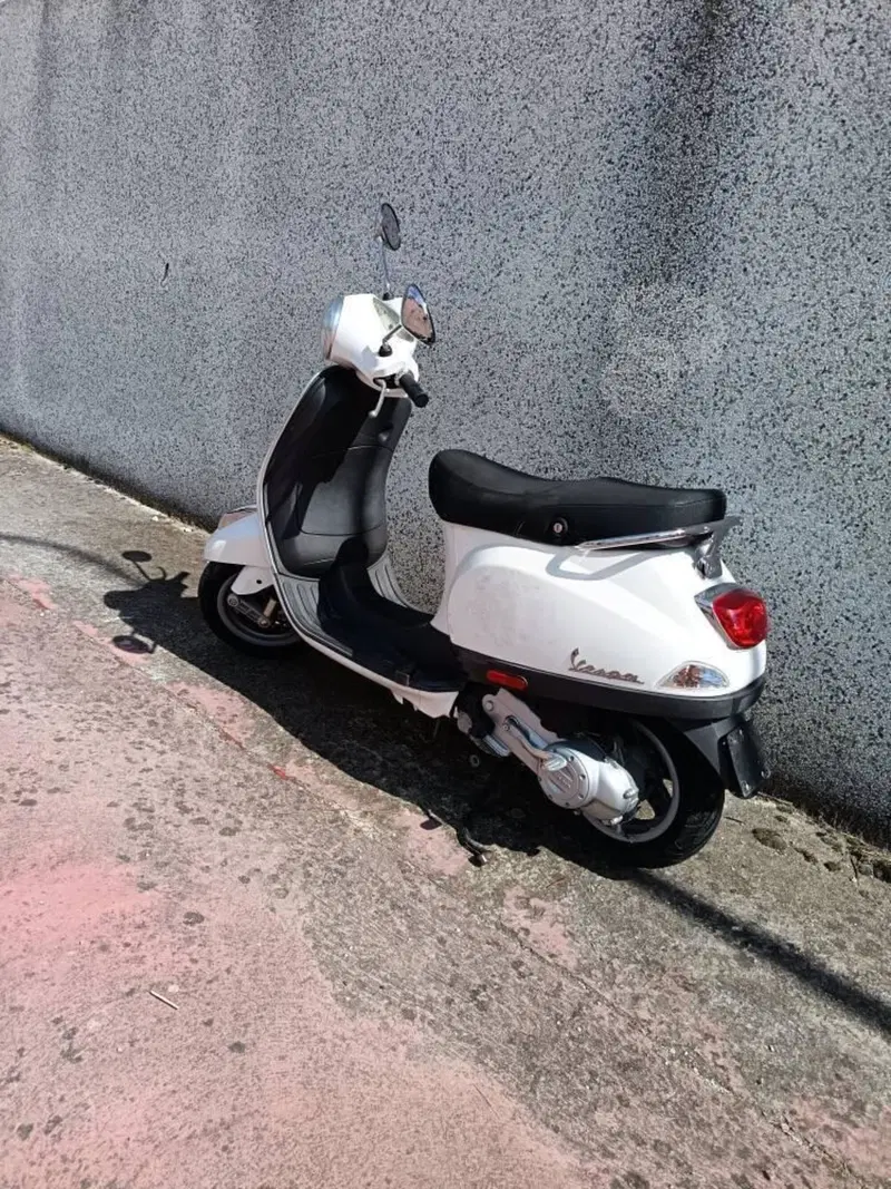Vespa LX 50 4T (2009 - 14) (6)