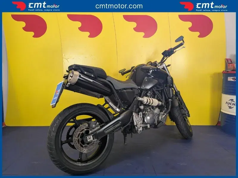 Yamaha MT-03 (2006 - 14) (4)