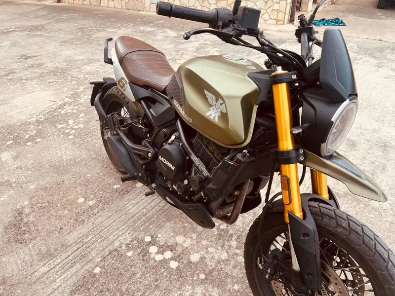 Moto Morini SEIEMMEZZO SCR (2022 - 26) (5)