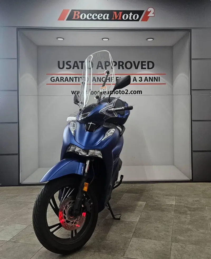 Honda SH 150i (2024 - 25) (2)