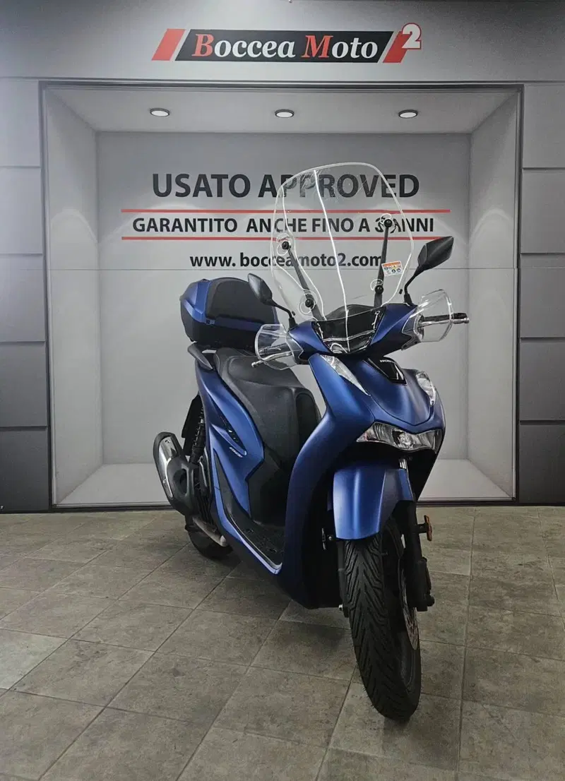Honda SH 150i (2024 - 25) (3)