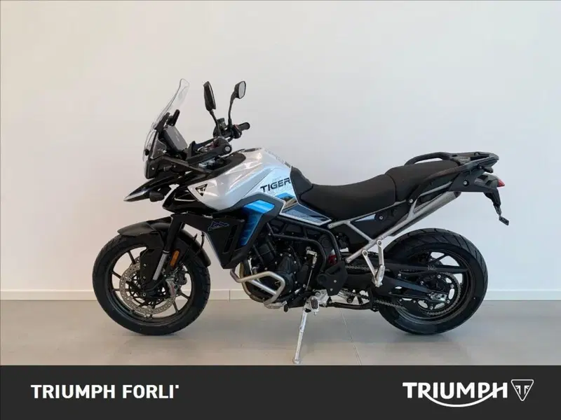 Triumph Tiger 900 Alpine Special Edition (2026) (4)