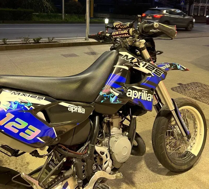 Aprilia MX 125 (2003 - 08) (3)