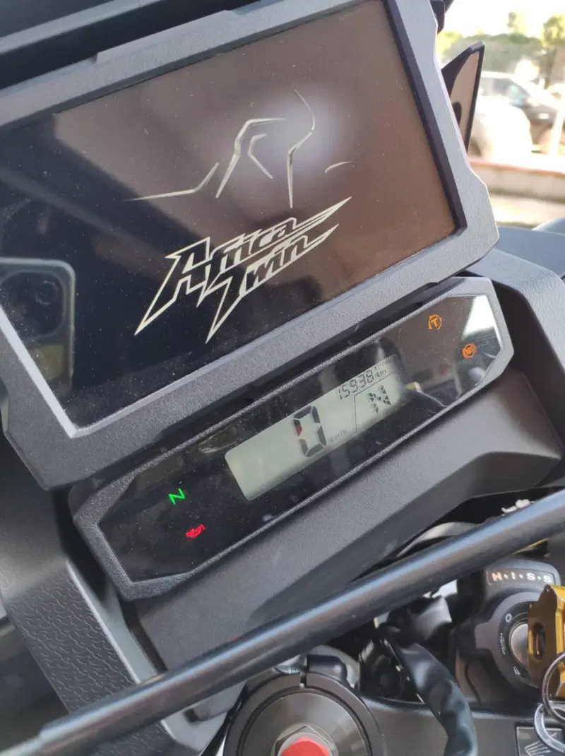 Honda Africa Twin CRF 1100L (2022 - 23) (5)