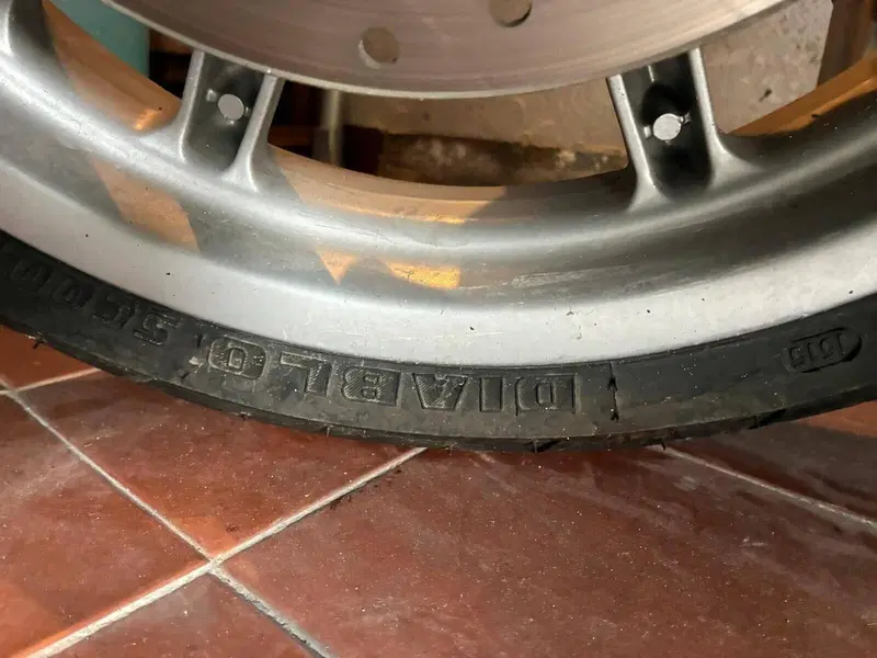 Piaggio Beverly 200 (2002 - 03) (11)