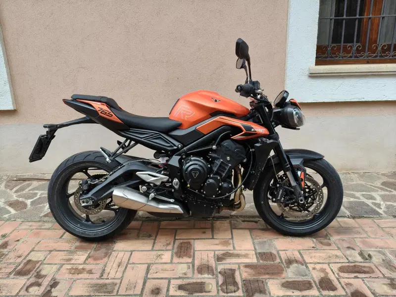 Triumph Street Triple 765 R (2023 - 26)
