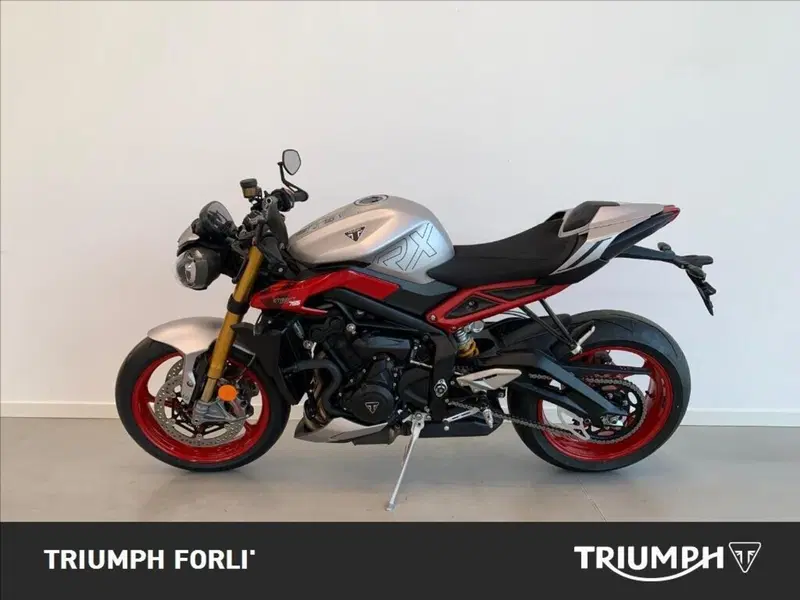 Triumph Street Triple 765 RX (2026) (4)