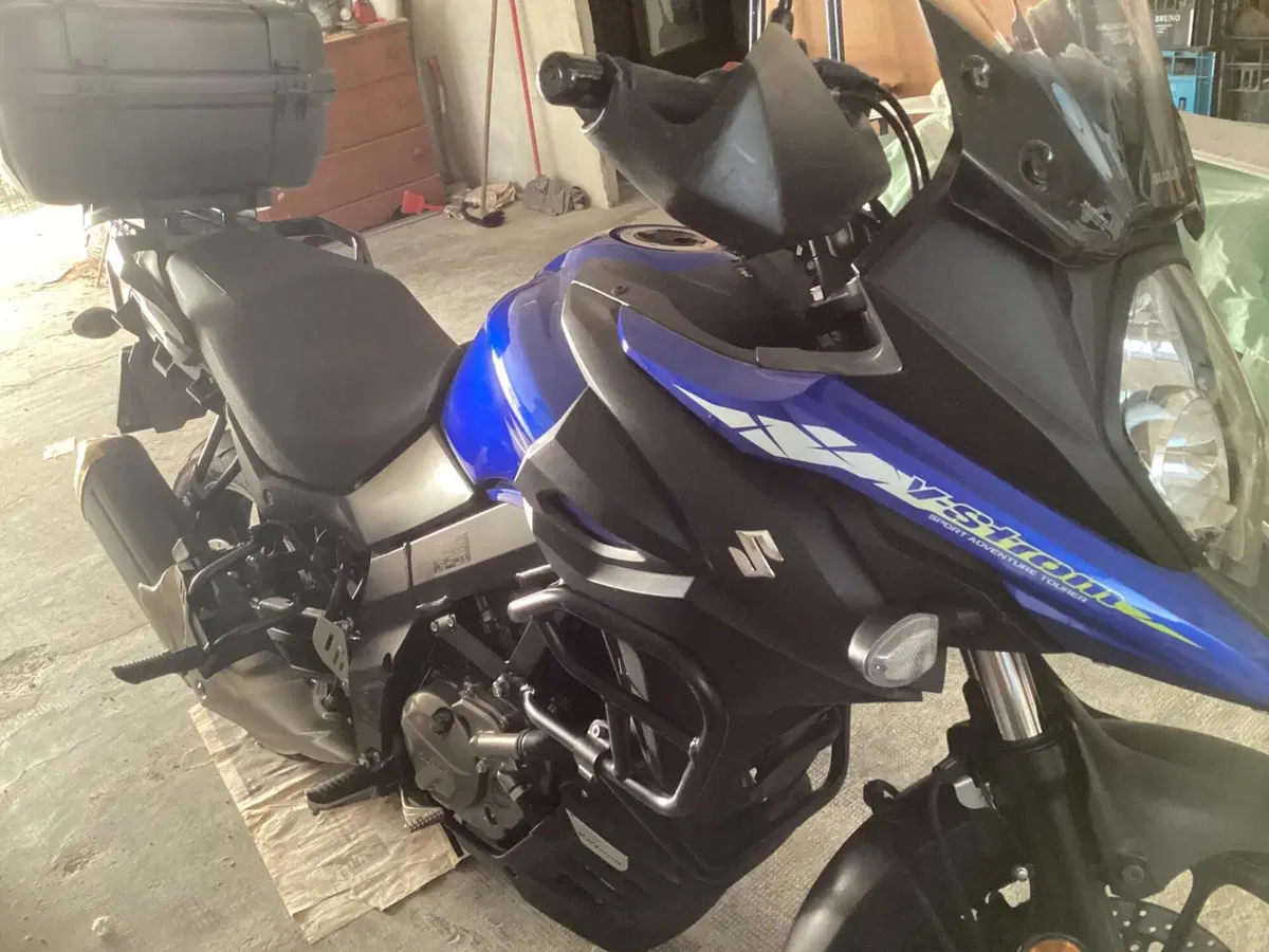 Suzuki V-Strom 650 (2021 - 25) (6)