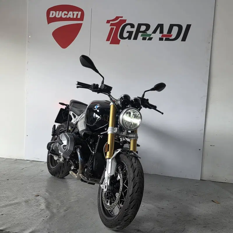 Bmw R nineT (2021 - 24) (2)
