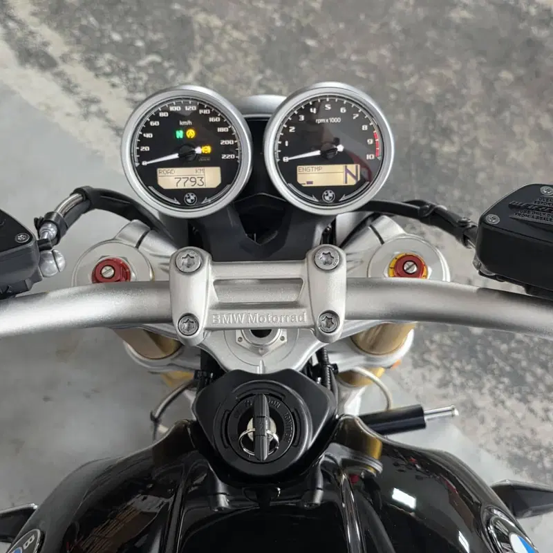 Bmw R nineT (2021 - 24) (4)