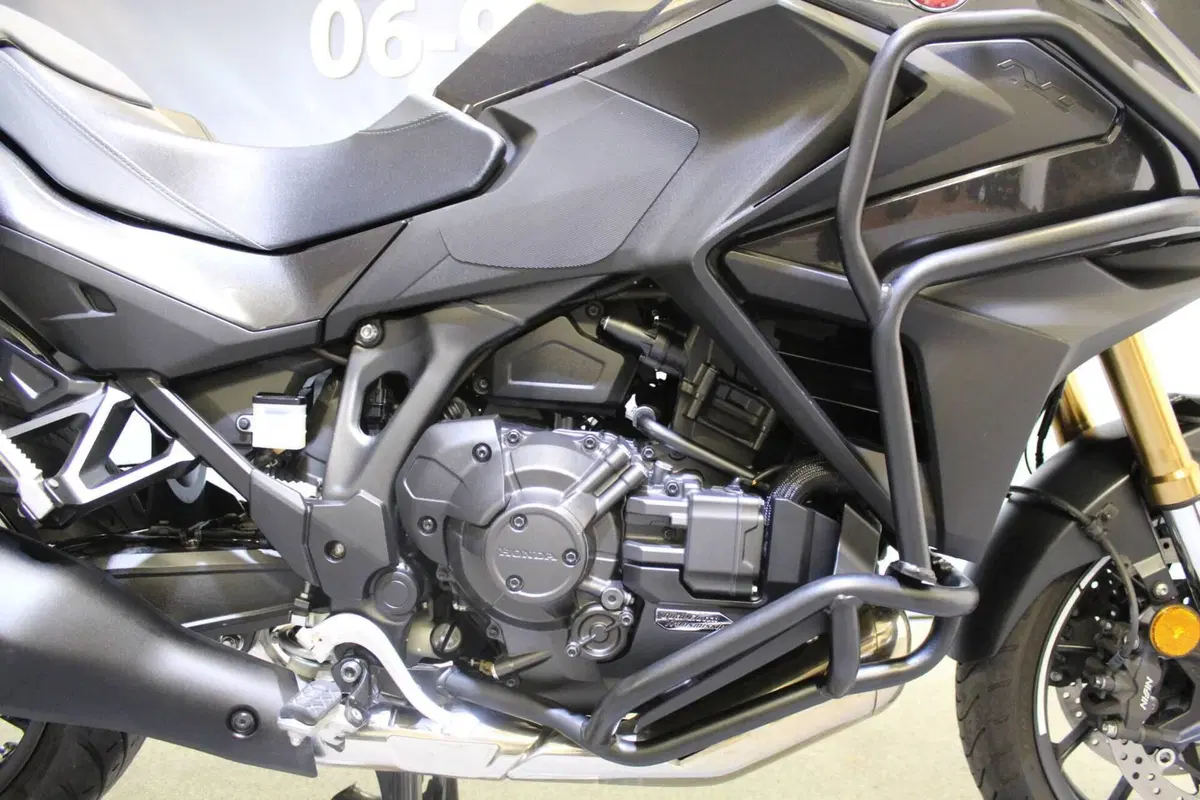Honda NT 1100 DCT Electronic Suspension (2025 - 26) (9)