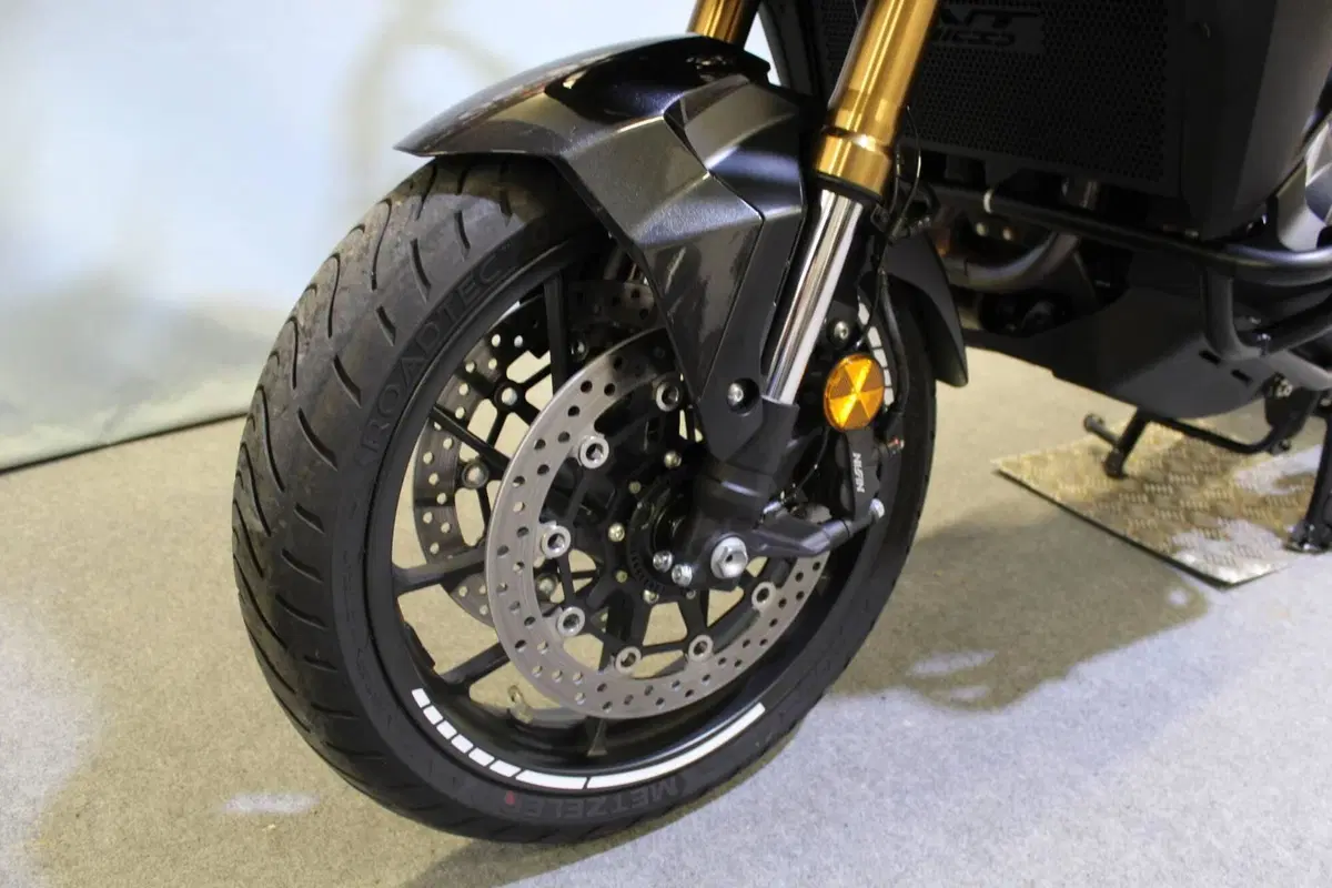 Honda NT 1100 DCT Electronic Suspension (2025 - 26) (17)
