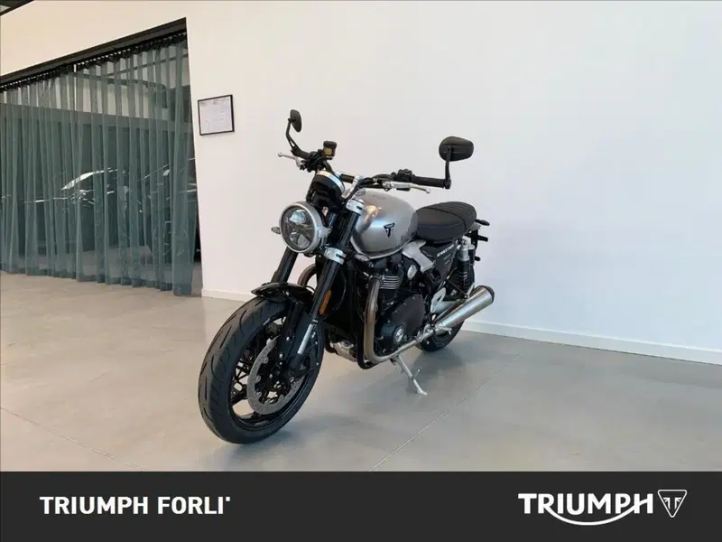 Triumph Speed Twin 1200 (2025 - 26) (3)