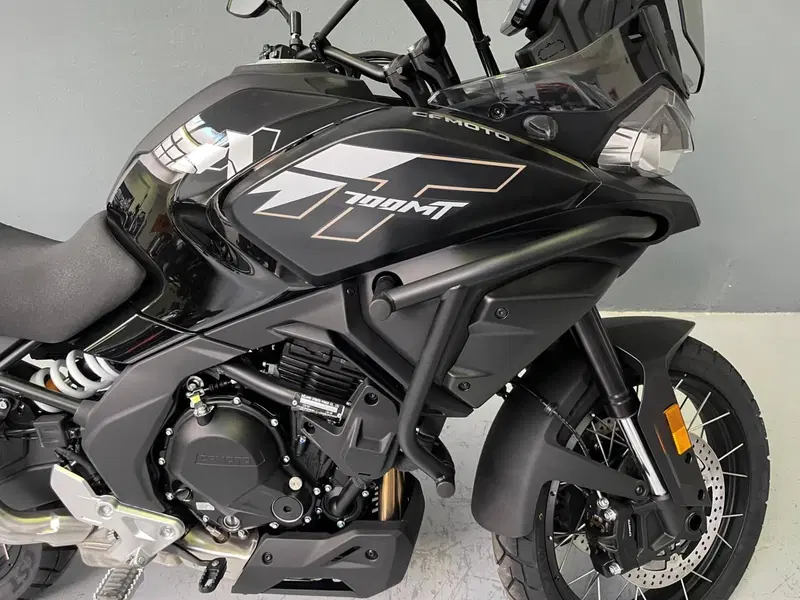 CFMOTO 700MT Adventure (2025 - 26) (4)