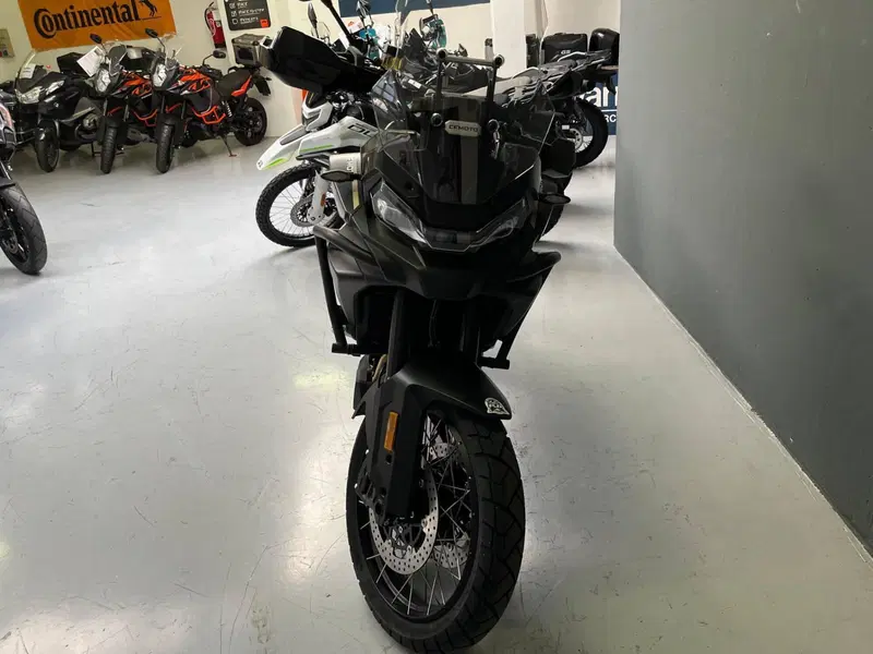CFMOTO 700MT Adventure (2025 - 26) (3)