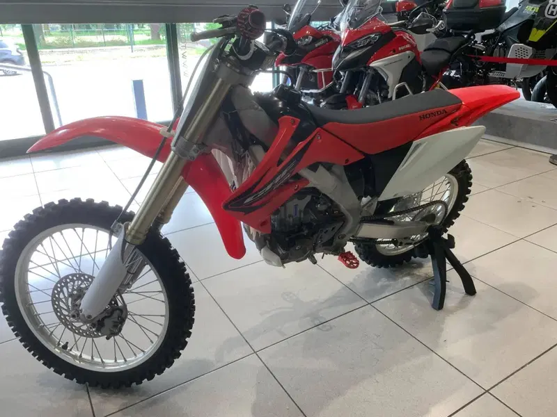 Honda CRF 250R (2005) (6)