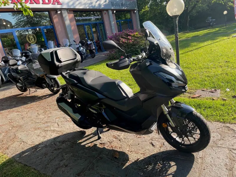 Honda ADV 350 (2022 - 24) (4)