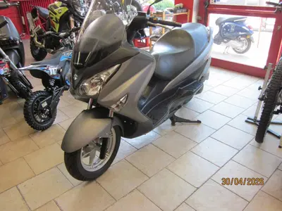 Suzuki Burgman UH 200 ABS (2014 - 16) usata