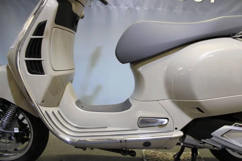 Vespa GTS 310 (2025 - 26) (15)