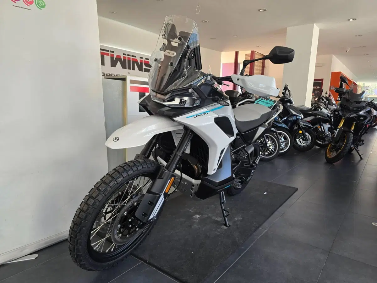 CFMOTO 1000MT-X Low Seat (2026) (4)