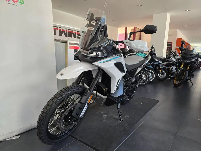 CFMOTO 1000MT-X Low Seat (2026) (4)