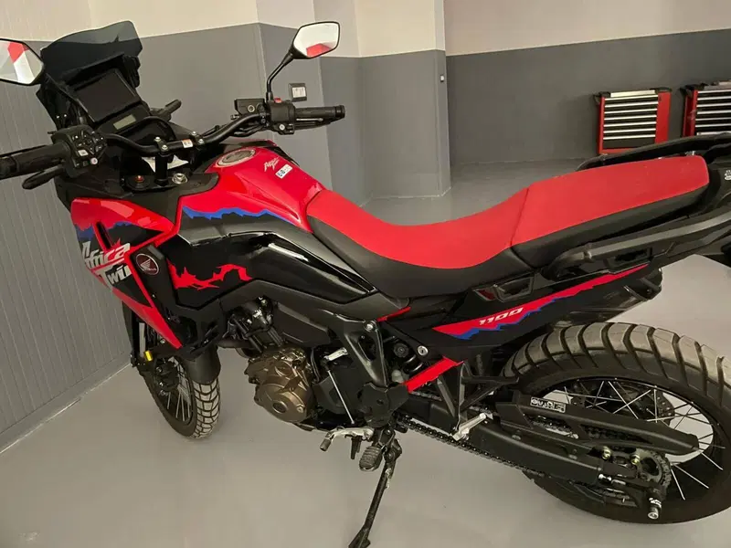 Honda Africa Twin CRF 1100L (2024 - 26) (5)