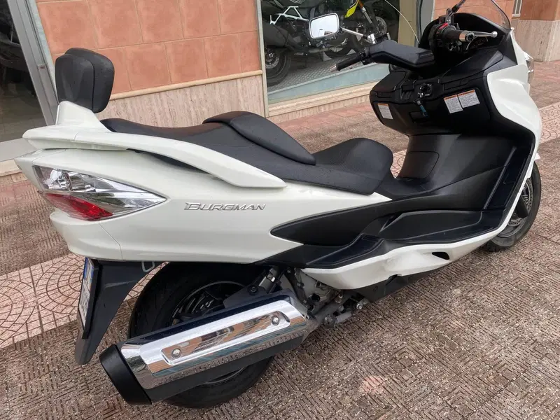 Suzuki Burgman AN 400 (2008 - 13) (6)