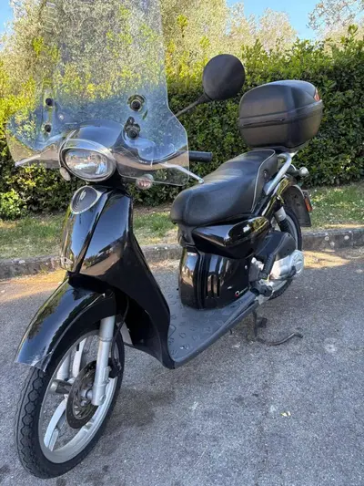 Aprilia Scarabeo 50 4t 4V (2009 - 17) usata