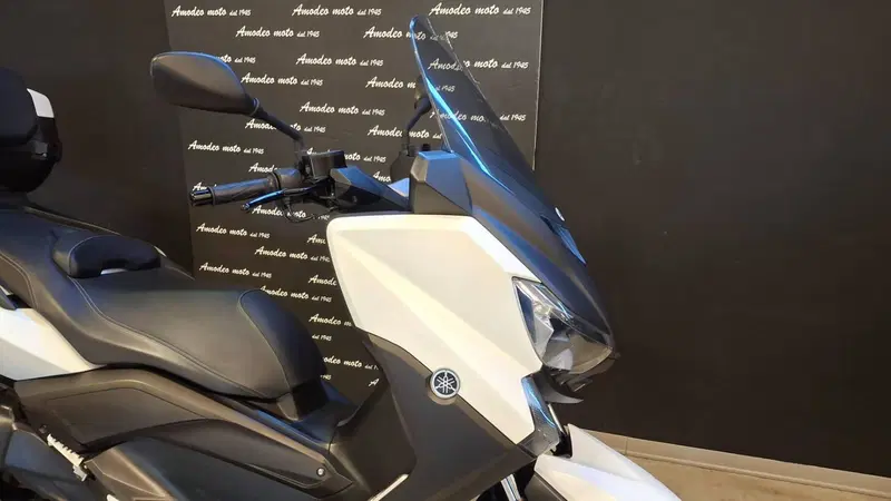 Yamaha X-Max 400 ABS (2013 - 16) (6)
