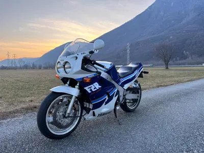 Yamaha Fzr 1000cc Genesis condizioni eccelse  d'epoca